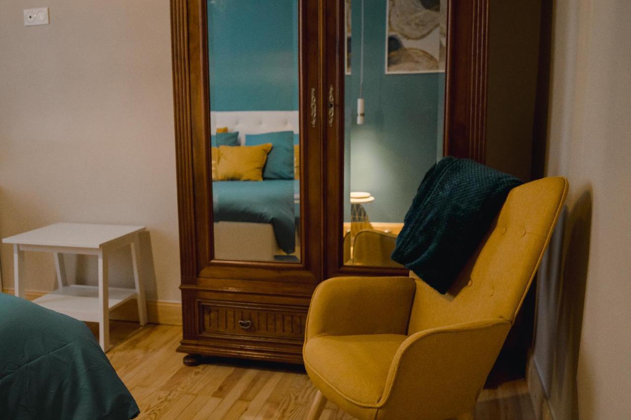 Les 3 Berets Chambres D'Hotes Олорон-Сен-Мари Екстериор снимка
