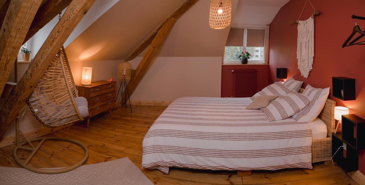 Les 3 Berets Chambres D'Hotes Олорон-Сен-Мари Екстериор снимка